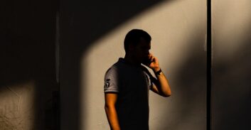 "איש העסקים מקיסריה" שנסחט לפי המשטרה, התגלה כשכן של החשוד מבקה-אל-גרביה