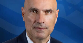 אפי נוה עתר נגד ועדת הבחירות לביטול ההחלטה על פסילת מתפקדיו ופסילתו