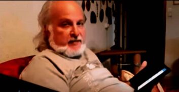 הבקשה להשעיית ראש עיריית מוצקין חיים צורי ועבריין המרמה שגוייס נגדו