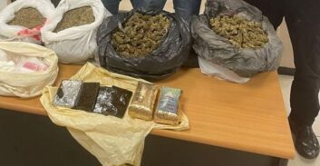 כמות גדולה של חשיש ומריחואנה אותרה בדירה בדרום תל אביב