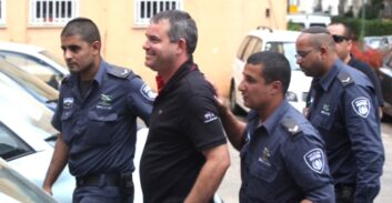 יניב בלטר מנמל אשדוד שוב מסתבך: נעצר בחשד להברחת סיגריות אלקטרוניות