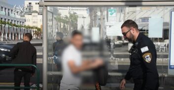 רוכבי קורקינט ללא קסדה בת"א התנסו בסימולטור רכיבה במקום קנס