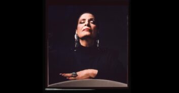 חריף-אש (18.5): מחווה לשושנה דמארי, חיים משה עושה את פיראוס