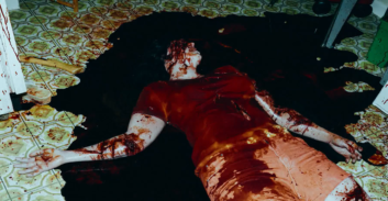 בין אהבה למוות – ניצוץ הגרזן מכה שנית