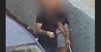 אישום: תקיפה הדדית באלות ואקדח פלפל בגלל חניה בראשל"צ