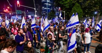 היוע"משית: הממשלה אינה רשאית להתערב באכיפת החוק בהפגנות