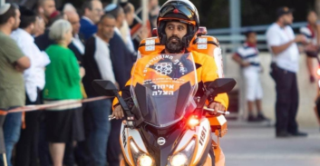 תושב הפזורה הבדואית מואשם בגרימת מותו של מתנדב איחוד-הצלה בתאונה קטלנית