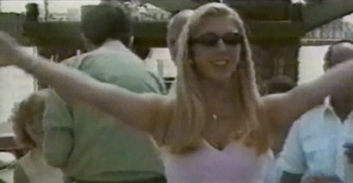 פרשת לוסי בלקמן והצד האפל של טוקיו