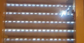 שני חשודים בירי לעבר בניין בלוד, קליע חדר לחדרו של תינוק