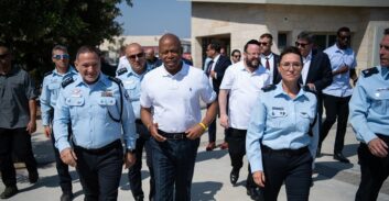 ראש עיריית ניו יורק ביקר באגף המבצעים של משטרת ישראל