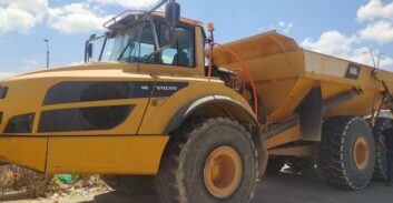 חשד: גורמים בעיריית רמת השרון אפשרו השלכת פסולת בנייה לקבלנים בעיר