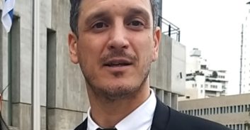 עו"ד ליאור שביט