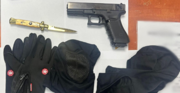 דניאל ימיני ושותף נעצרו עם כלי תקיפה בחשד שהתכוונו לסחוט באיומים