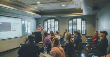 משרד טיקוצקי ושות' פותח השתלמות לנותני שירותים פיננסים עצמאים ועובדים בתאגידים