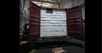 שבעה עצורים בחשד להברחת מכולת סיגריות בשווי מיליונים בנמל אשדוד