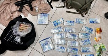 כפר יונה: אם ושני בניה נעצרו בחשד להחזקת אמצעי לחימה וסמים