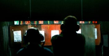 קמפיין חימוש לאומי: כ-100 אלף ביקשו רישיון נשק עקב הטבח בדרום