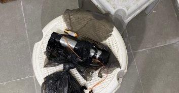 מוכר למשטרה מנתניה נתפס עם מטען חבלה וסמים קשים