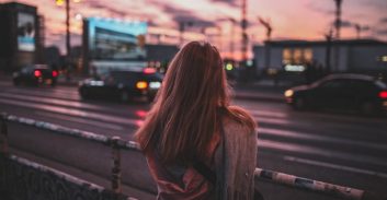 בית משפט הכריע: חרדית בת 16 תעבור לאביה שחזר בשאלה בגרמניה