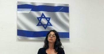 שופט מחוזי קיבל ערר השחקנית עבד-אלהאדי: "ספק אם יש בפוסטים עבירה פלילית"