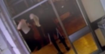 צפו: שלושה אחים ממשפחת אריש מואשמים בתקיפה קשה