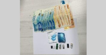 אישום: אסיר ממשפחת ג'רושי שיחד סוהר "סמוי" כדי להבריח סמים לכלא