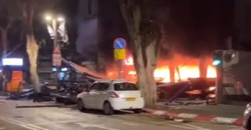 סוף שבוע ביפו: ירי לעבר מסעדה, הצתת בית-קפה ואירוע דקירות