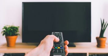 נדחה ערעור נאשם שחוייב במיסים על גניבת שידורי הוט ויס