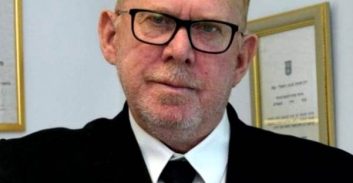 עו"ד משה אורן