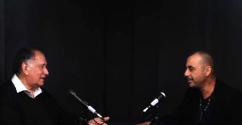 יורם (מטיטה) בן שטרית פטריוט חיפאי מראיין את יונה יהב