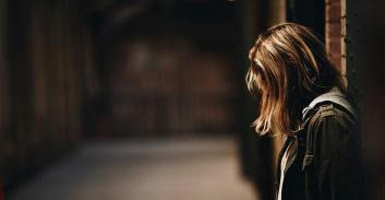 בוטל כתב אישום נגד צעירה שנעדרה מהשירות הצבאי למשך 1,001 ימים