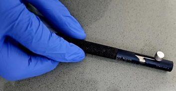 צעיר מנהריה נעצר בחשד להחזקת עט-אקדח וסמים מסוגים שונים