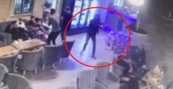 מוות בבית-קפה: הנאשם שהוסגר מבולגריה הואשם ברצח אבל הורשע בקשירת-קשר לפשע