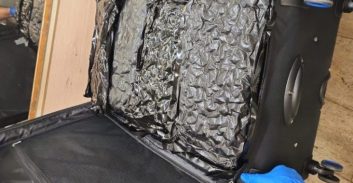 תושב חולון נעצר בחשד לייבוא עשרות ק"ג מריחואנה מארצות הברית