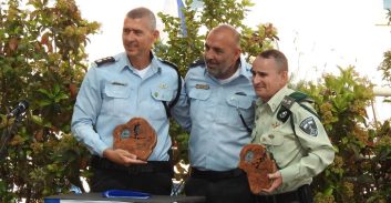 נצ"מ שרון מנור החליף את נצ"מ שמעון דהאן כמפקד תחנת נתניה