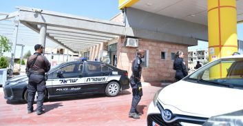 חשד ל"השמטת" 60 מיליון שקל: המשטרה פשטה על תחנת-דלק פיראטית בלקיה