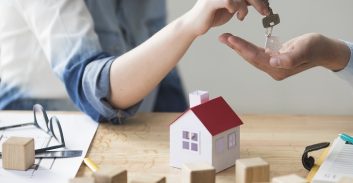 ההורים רשמו דירה על-שם הבת – מתנה או התחמקות ממס?