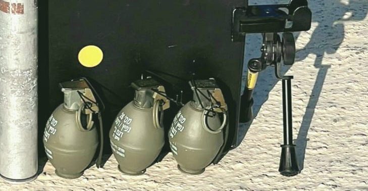 רימונים נשק