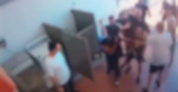 אישום: חרירי ג'וניור וחברים תקפו עצור בחצר בית מעצר ניצן