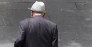 בן 27 עובד בנק הדואר חשוד בגניבת חצי מיליון שקל מלקוח בן 80