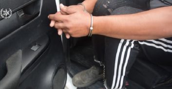 חיפה: צעיר ממשפחת אבו כליב חשוד בהצתה ובריחה משוטרים