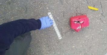 שלושה חשודים מגוש דן נעצרו על הנחת מטען חבלה בגני תקווה