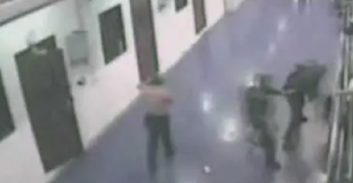 העונש לאסיר בכלא ניצן ששפך מים רותחים על אסיר אחר