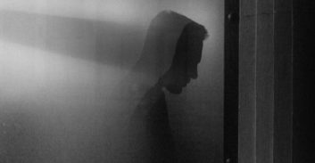 פ"ת: מורה נאשם בעבירות מין חמורות בתלמידתו במשך כשנתיים