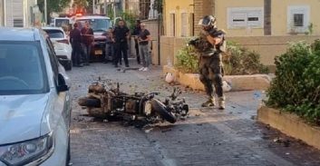 ת"א: פצוע בפיצוץ אופנוע בשכונת התקווה