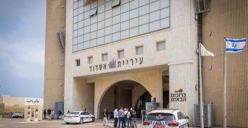 עתירה: המכרז להפעלת דוכני מזון באשדוד בוטל במפתיע ובלי הסבר