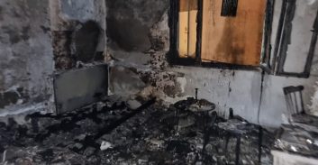 חשד להצתת דירה בחיפה: לוחמי אש חילצו שכנה ש"נלכדה" במרפסת