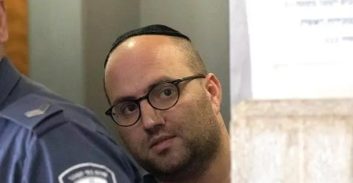 תביעה: פרסומאי שהורשע בעבירות-מין הבריח דירה לגרושתו כדי להימנע מפיצוי קורבנותיו 