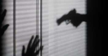 נעצרו שני חשודים במעורבות בשוד אלים של פיצוציה באשקלון