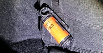 הסדר למוכר למשטרה מחולון בתיק השלכת רימון לחצר בית בפרדסיה